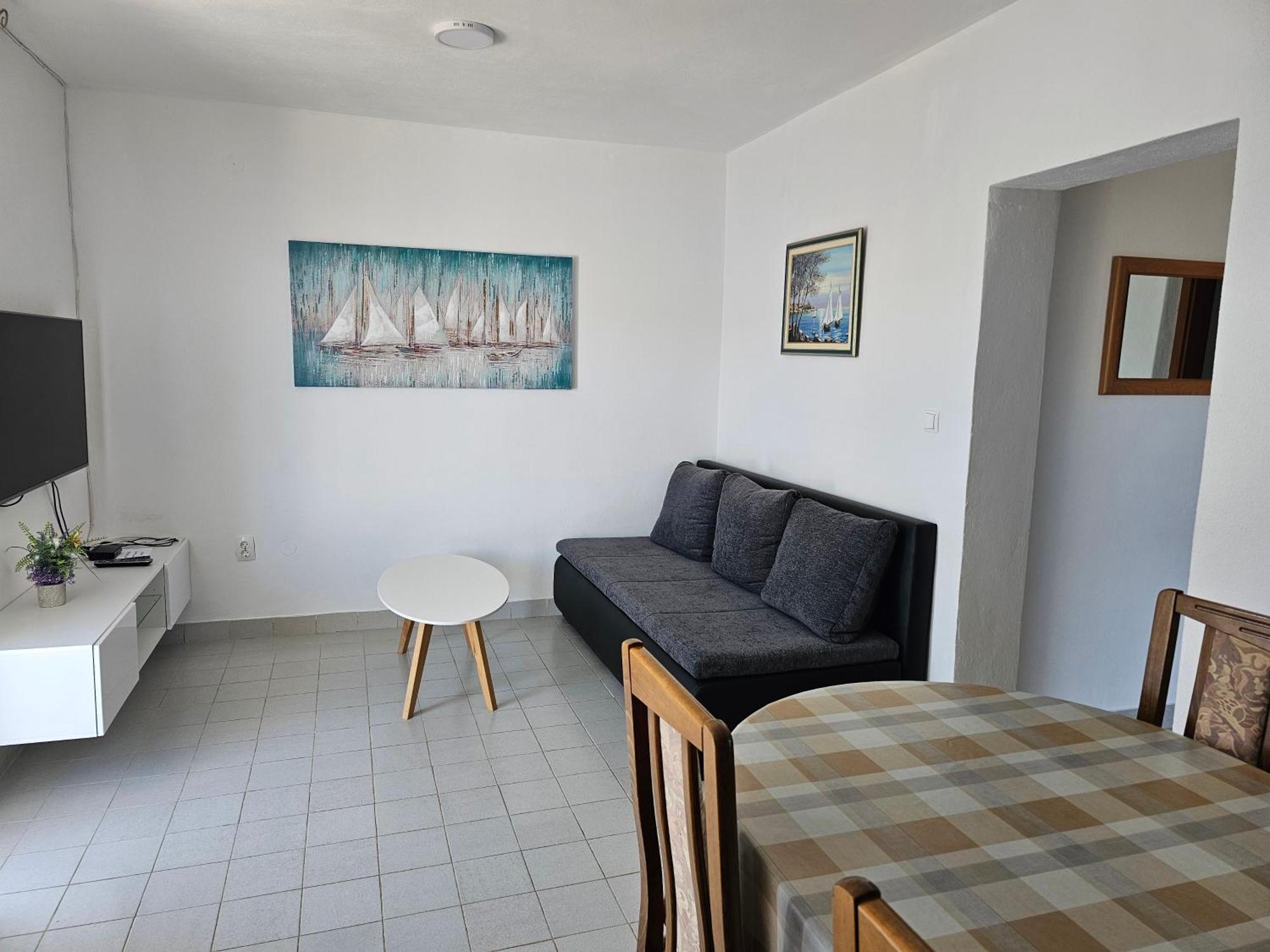 Apartments Lucin 大德尔韦尼克 外观 照片